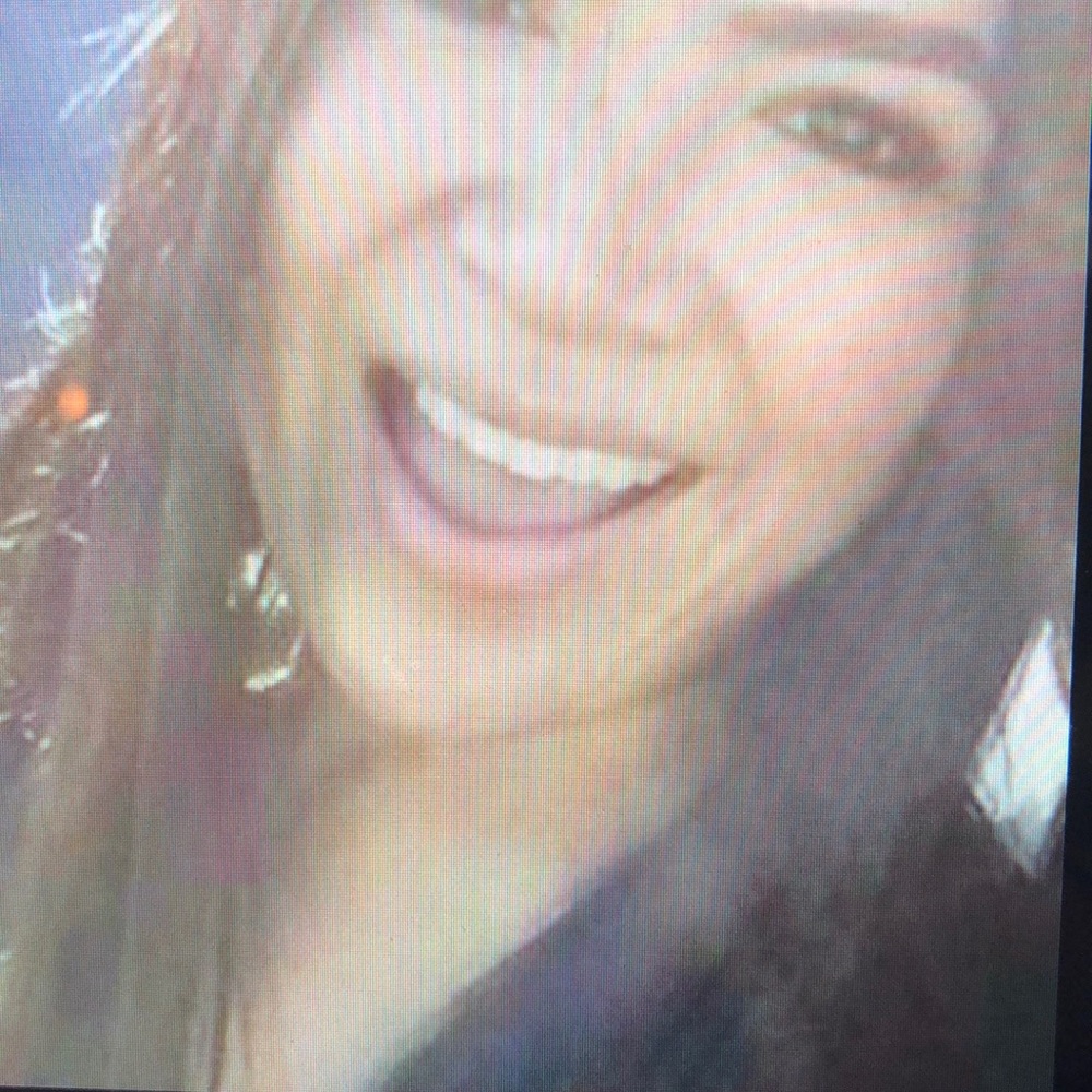 Meet your Posher, Vanessa